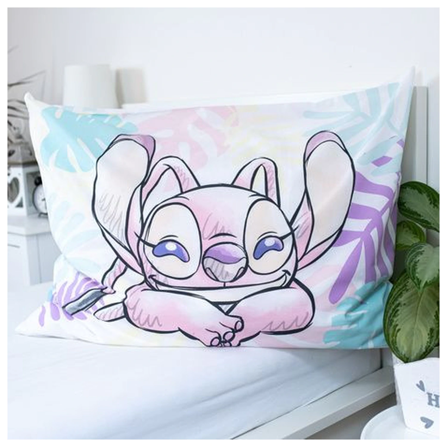 Disney Stitch Leaves Duvet Cover product photo
