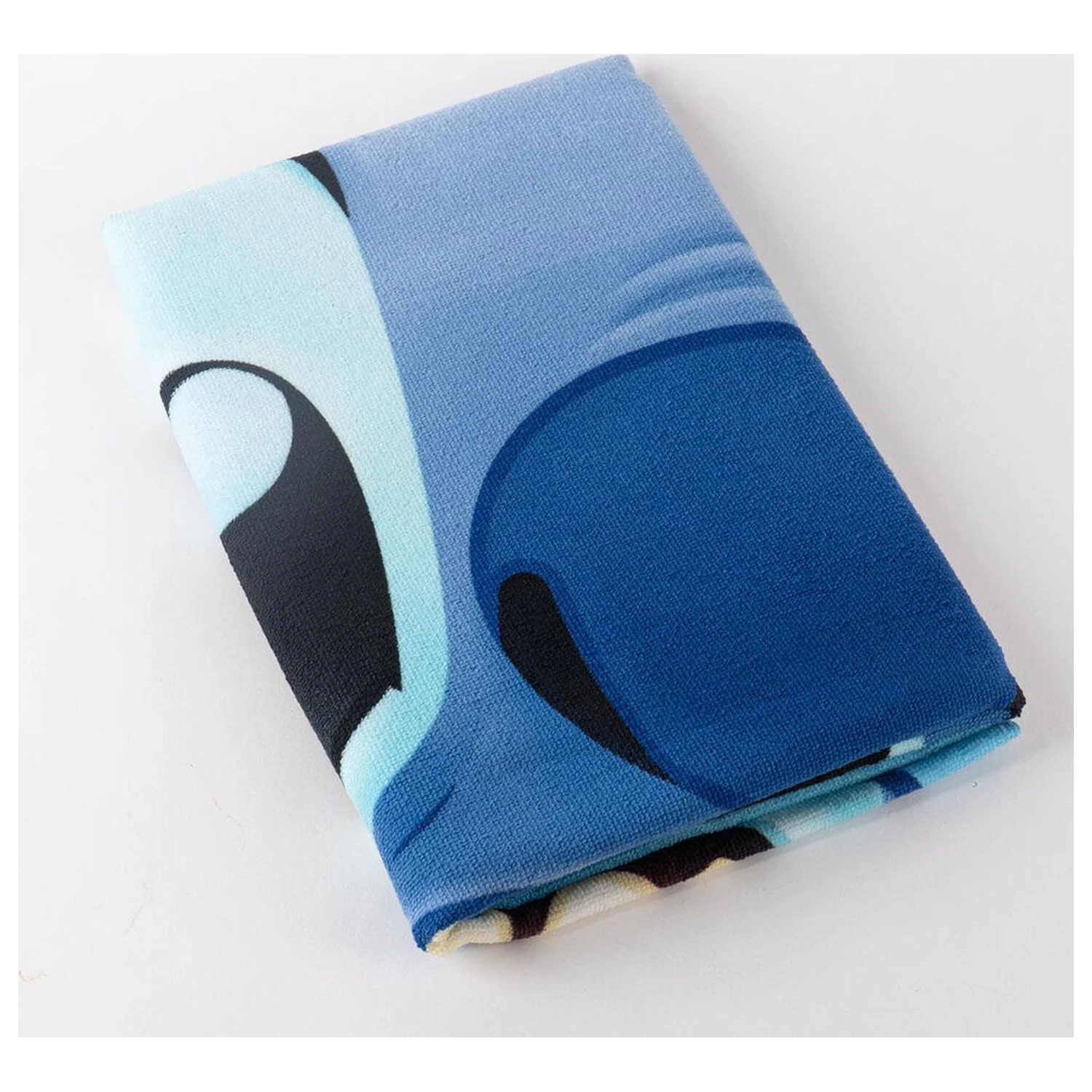 Disney Stitch microfibre beach towel product photo