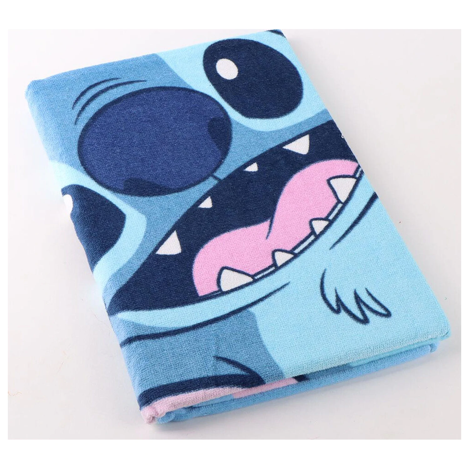 Disney Stitch cotton beach towel product photo