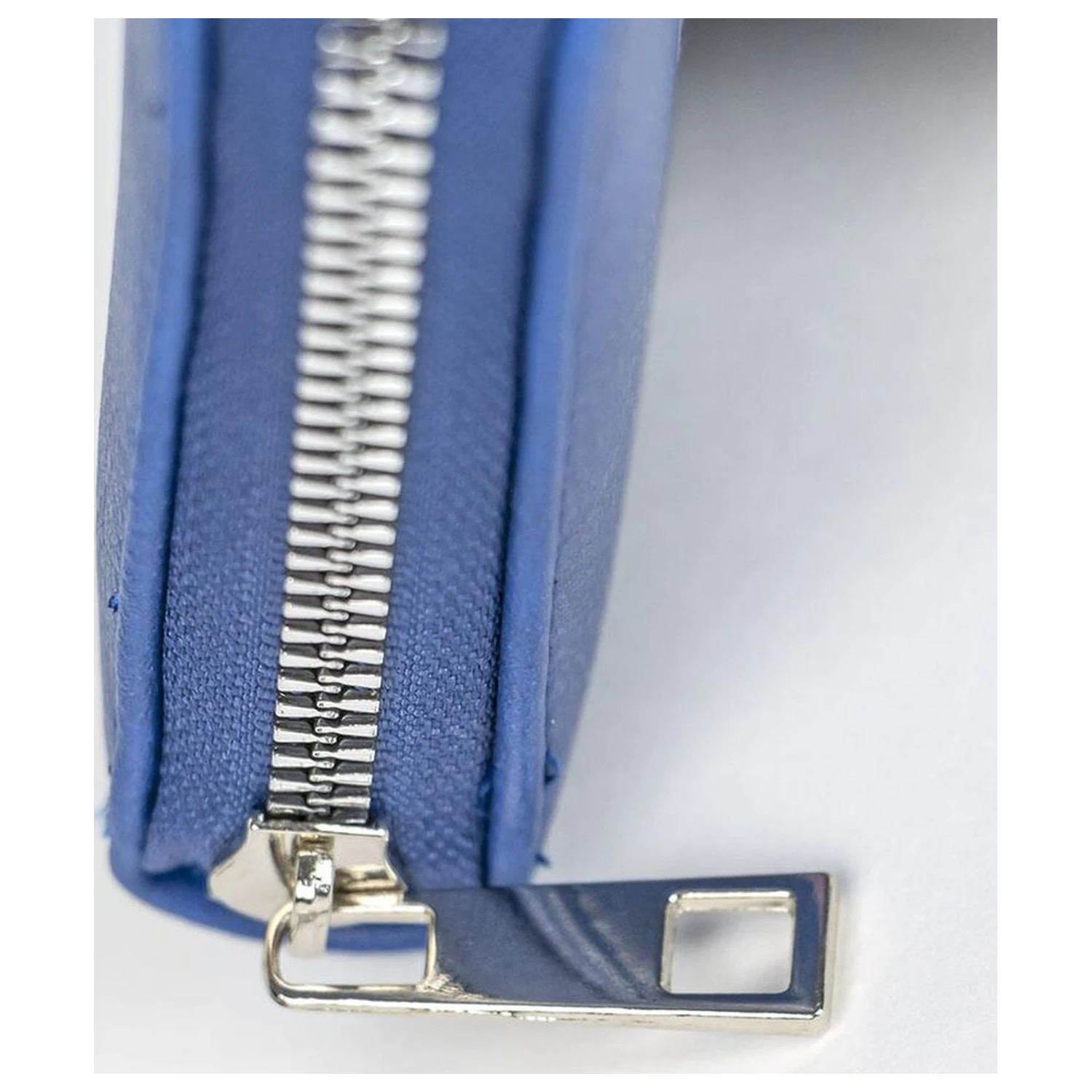 Disney Stitch wallet product photo