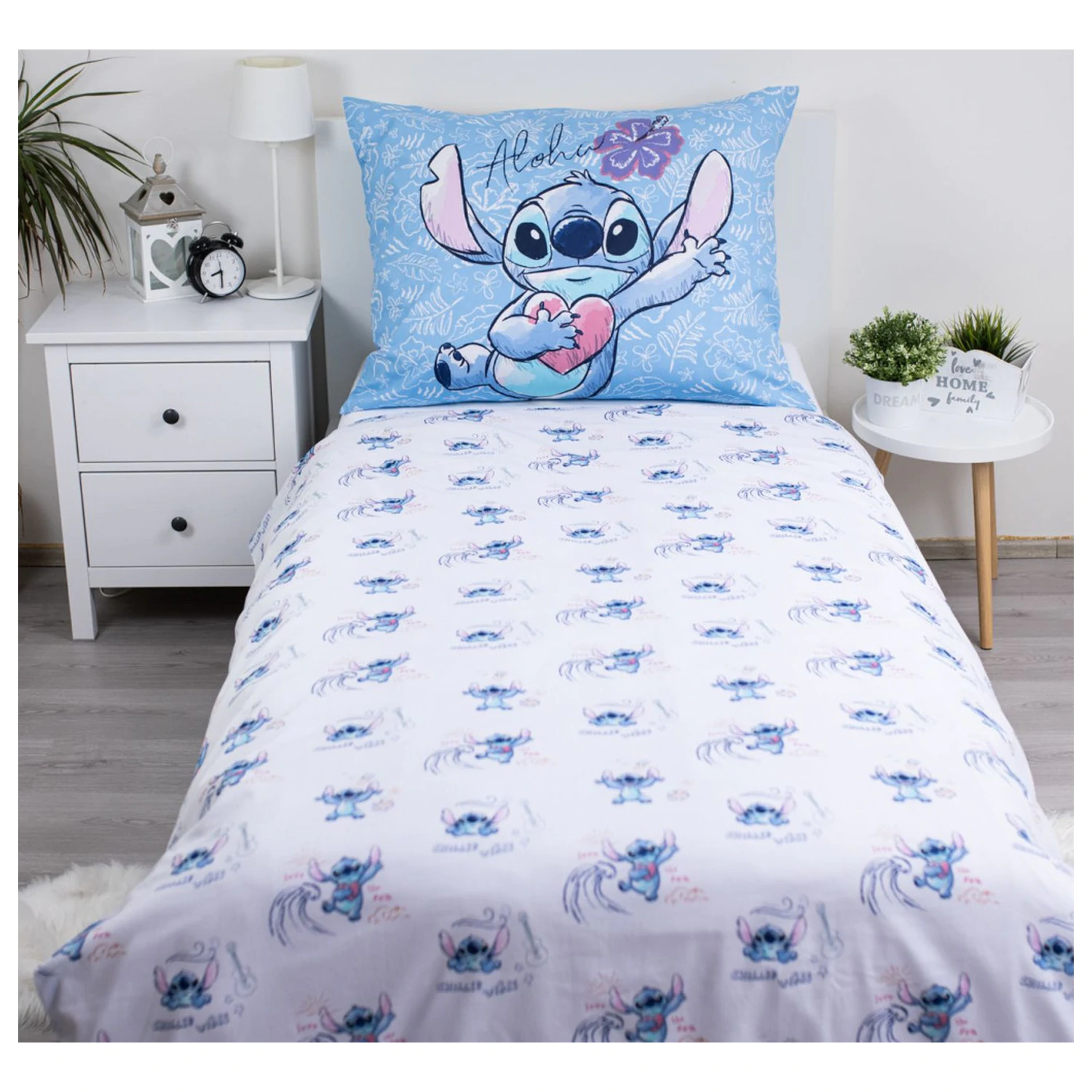 Disney Stitch Wave Duvet Cover product photo