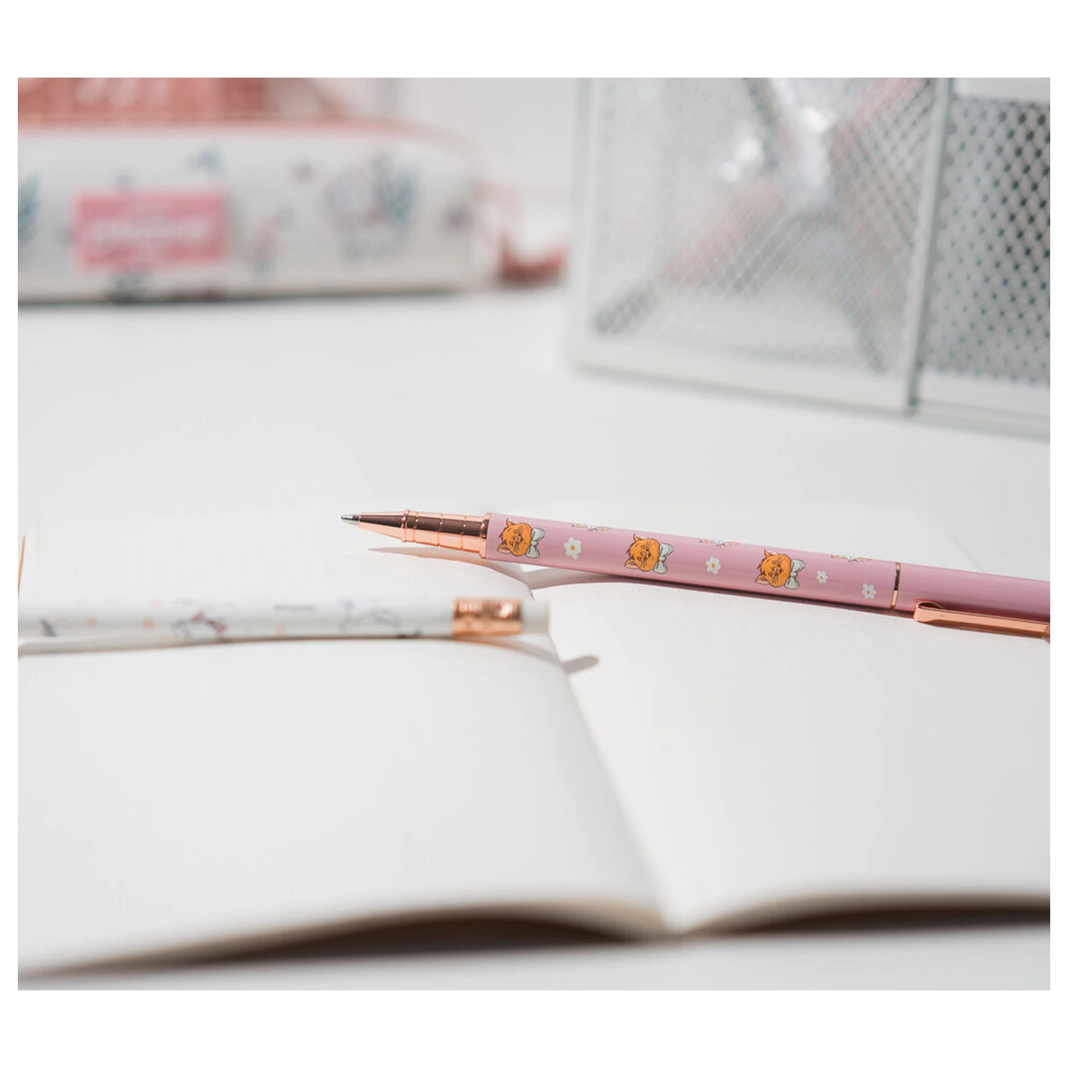 Disney The Aristocats Bonjour Marie Set pencil case + pen + pencil product photo
