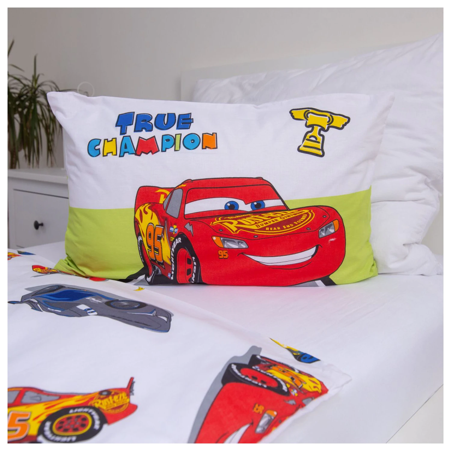 Disney Cars Champion Kids' Duvet Cover for Toddlers and Preschoolers product photo