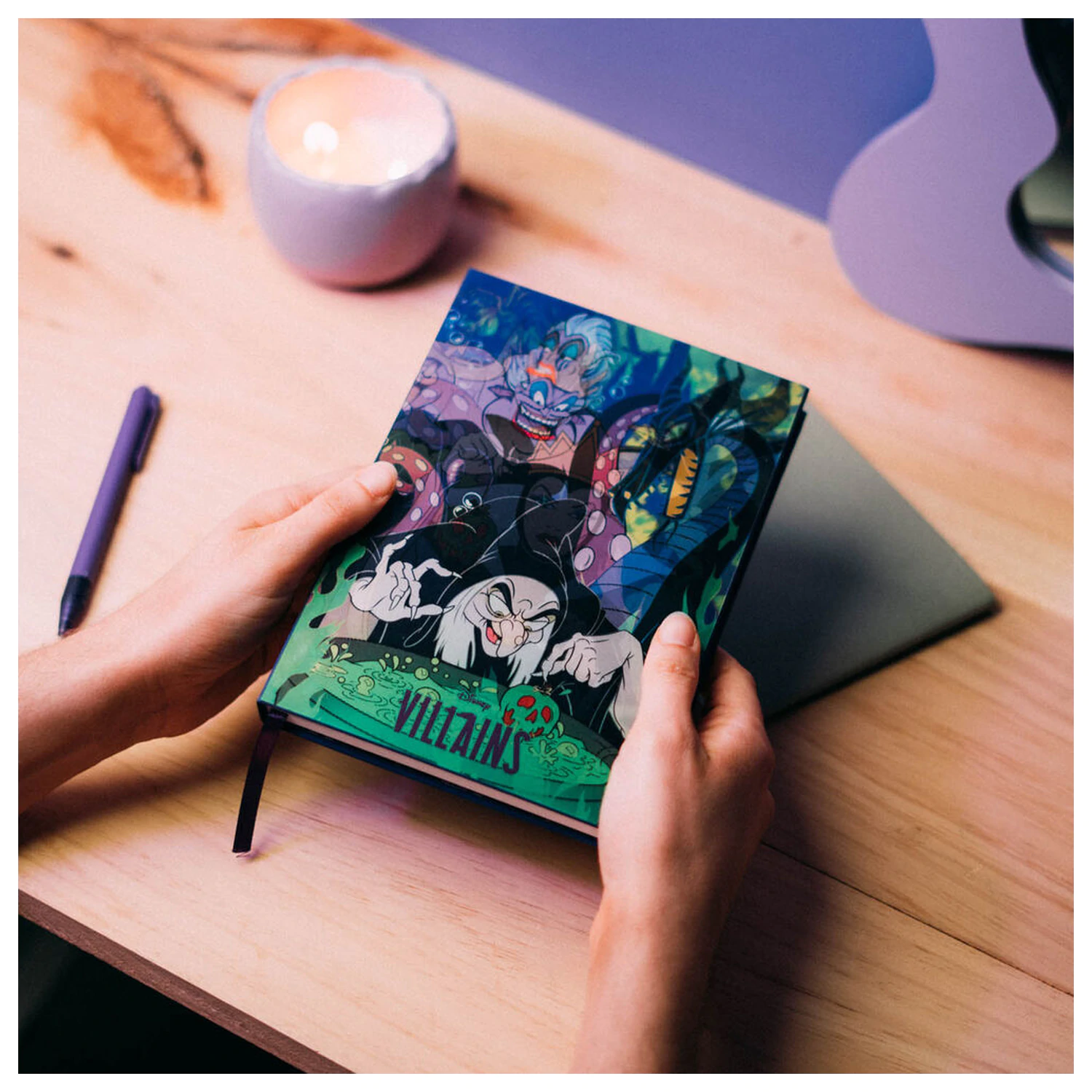 Disney Villains A5 Lenticular notebook product photo
