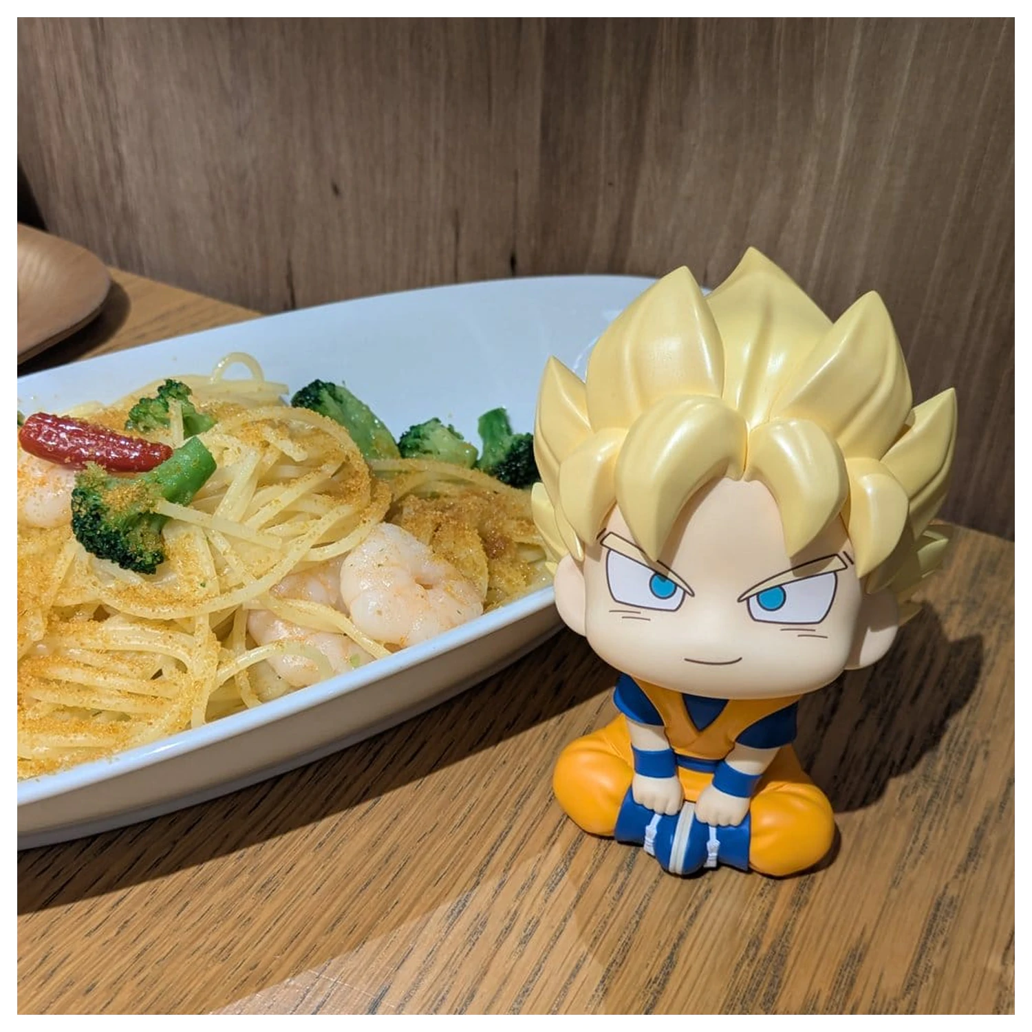 Dragon Ball DAIMA Look Up PVC Figure Super Saiyan Son Goku (mini) 11 cm product photo