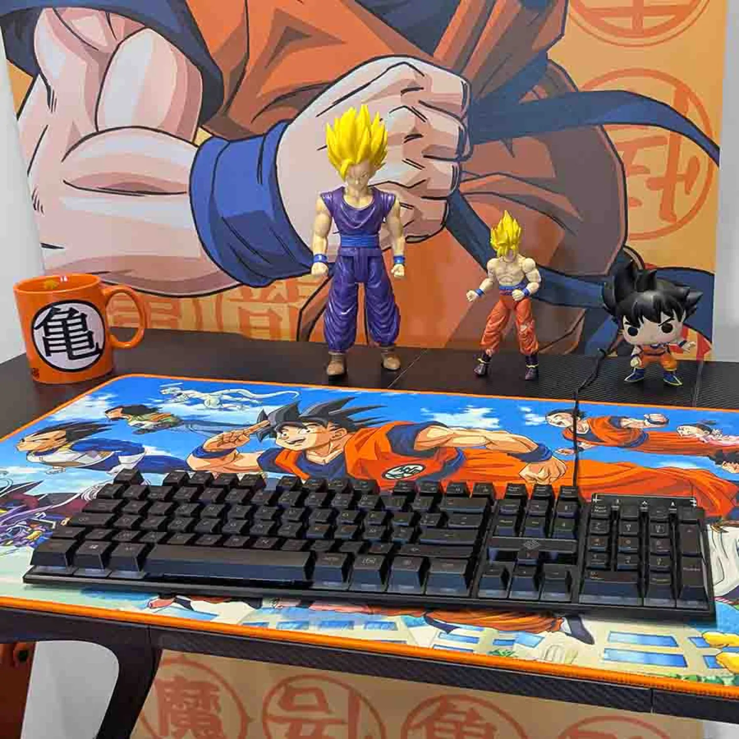 Dragon Ball Z XXL Desk Mat Goku's Friends product photo
