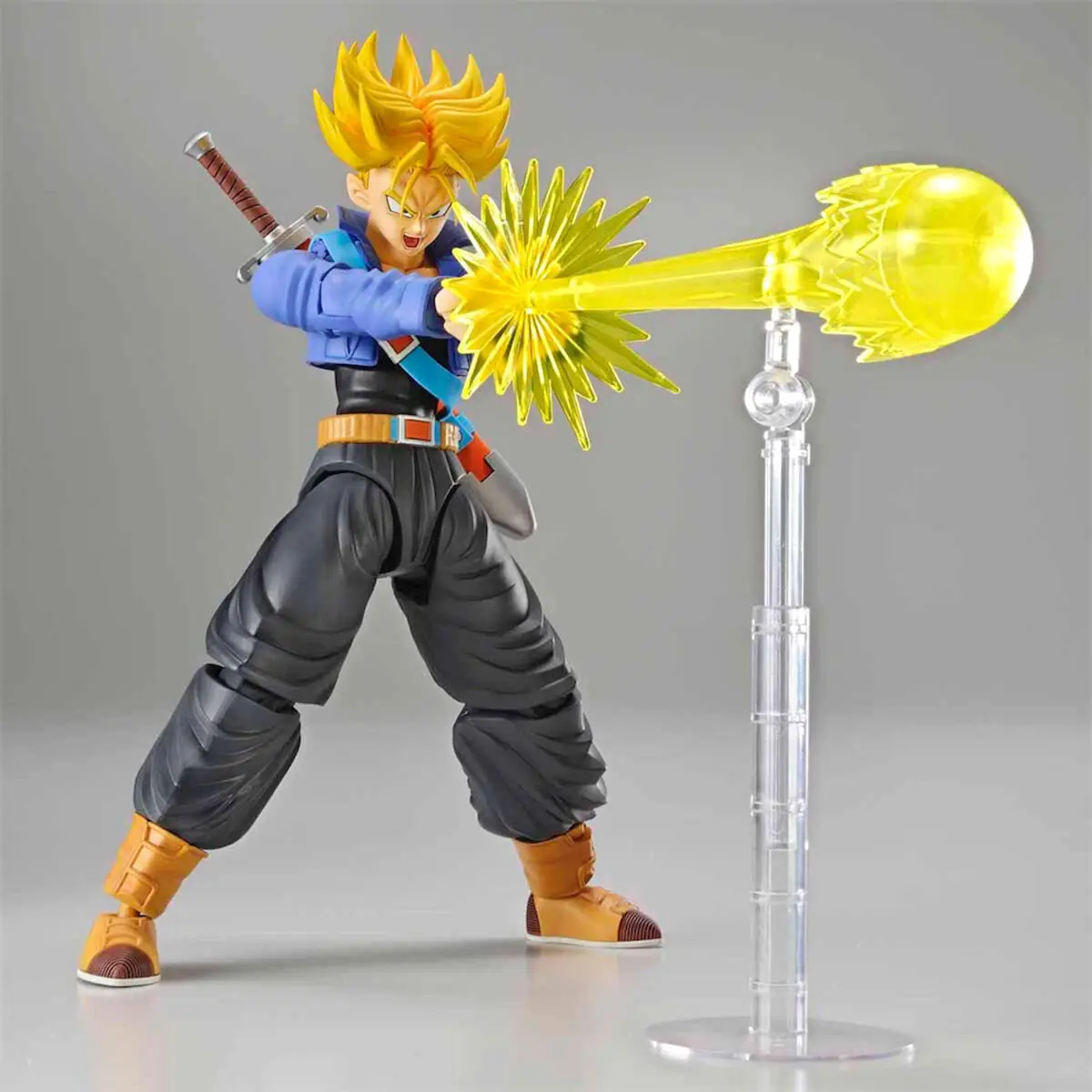 Dragon Ball Z Trunks Super Saiyan Model Kit figure 14cm product photo