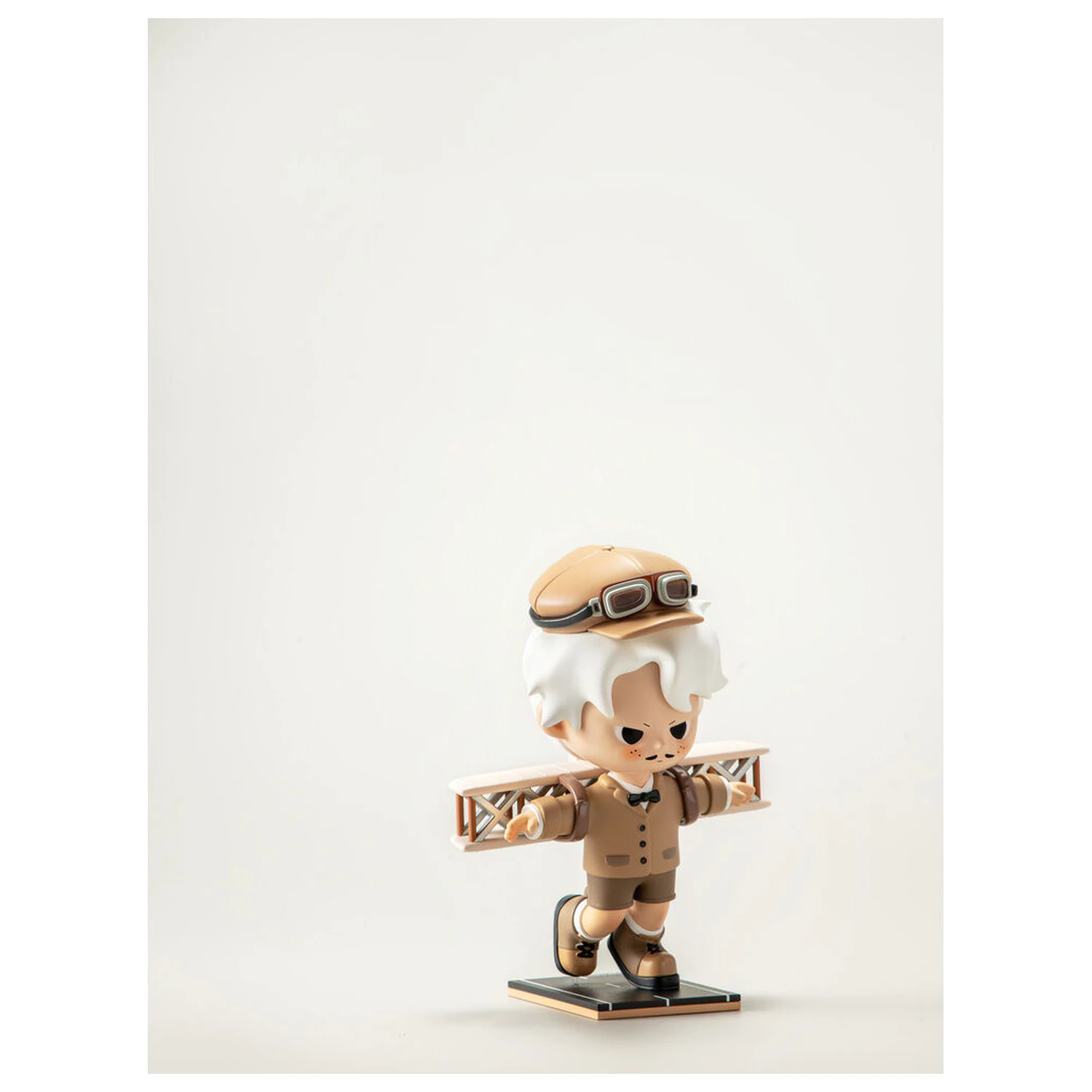 Dream Boy Flyer figure 18cm product photo