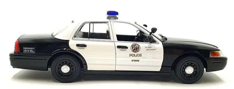Drive (2011) Diecast Model 1/24 2001 Ford Crown Victoria Police Interceptor LAPD product photo