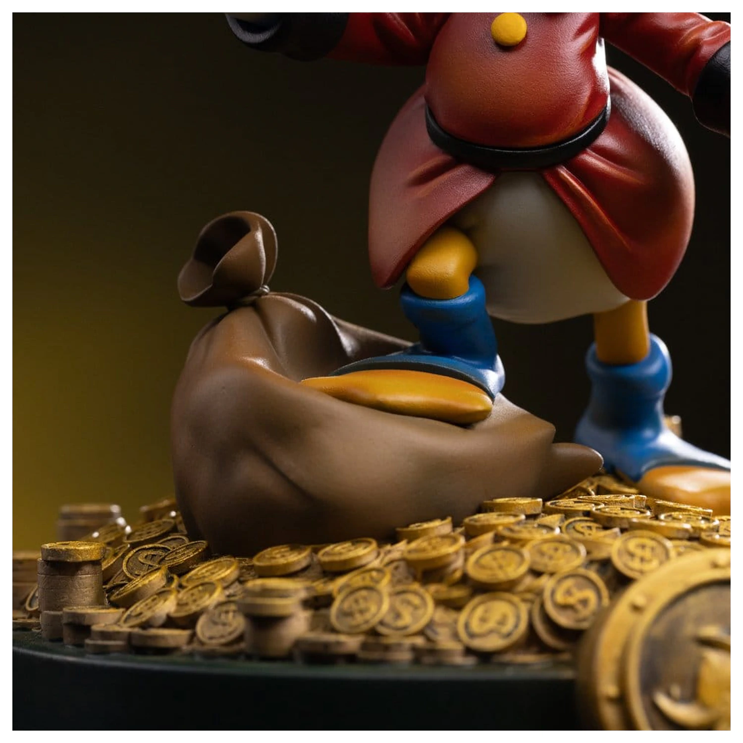 Duck Tales Art Scale Statue 1/10 Uncle Scrooge McDuck 17 cm product photo