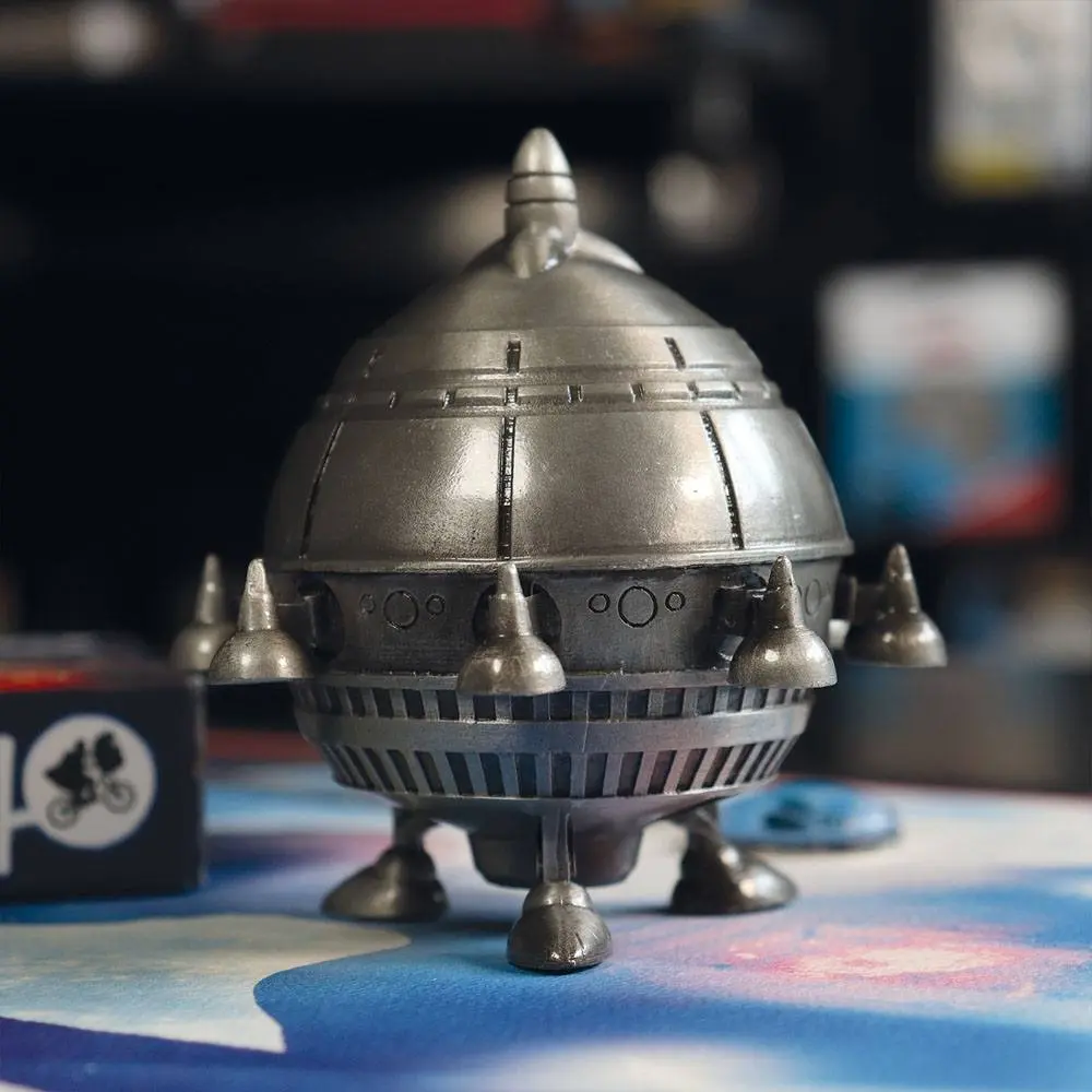 E.T Scaled Replica 40th Anniversary Spaceship Limited Edition 9 cm product photo