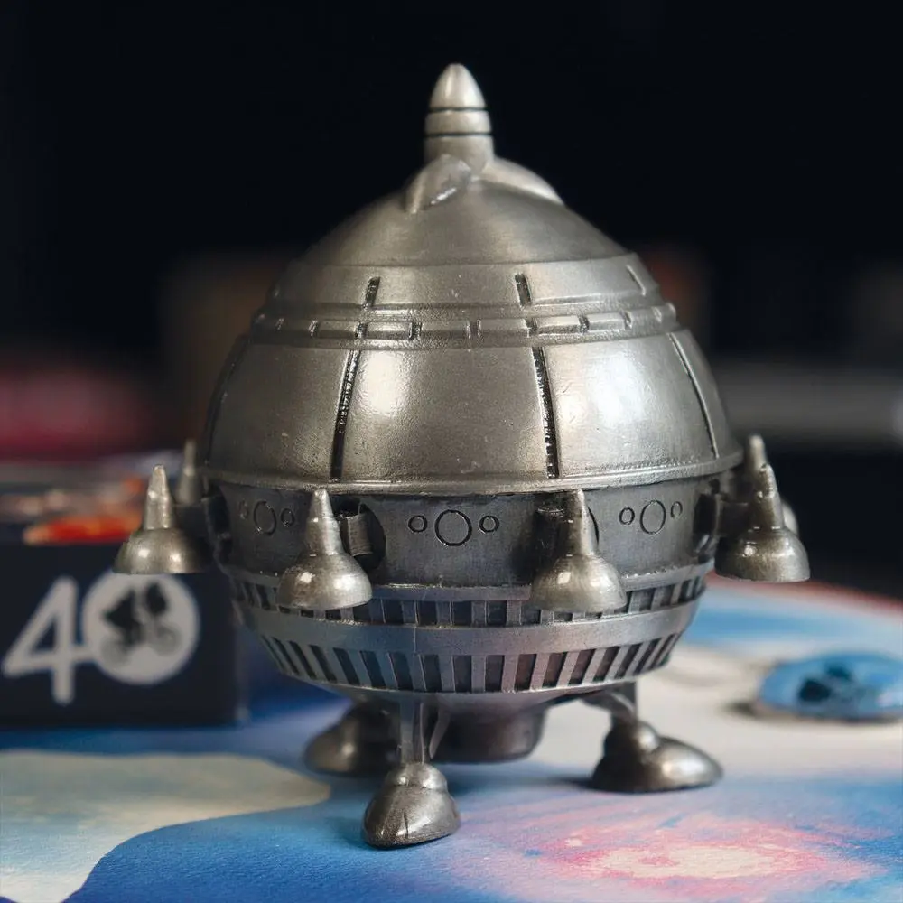 E.T Scaled Replica 40th Anniversary Spaceship Limited Edition 9 cm product photo