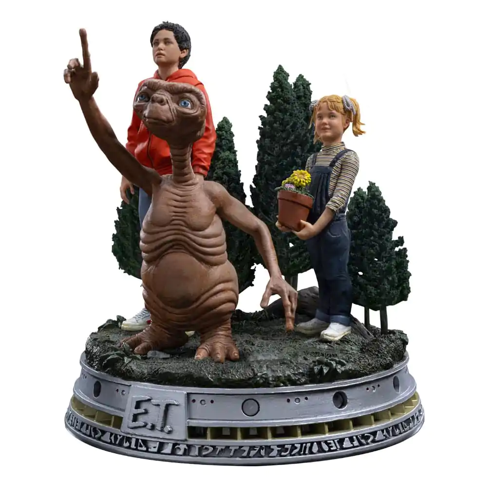 E.T. The Extra-Terrestrial Deluxe Art Scale Statue 1/10 E.T., Elliot and Gertie 19 cm termékfotó