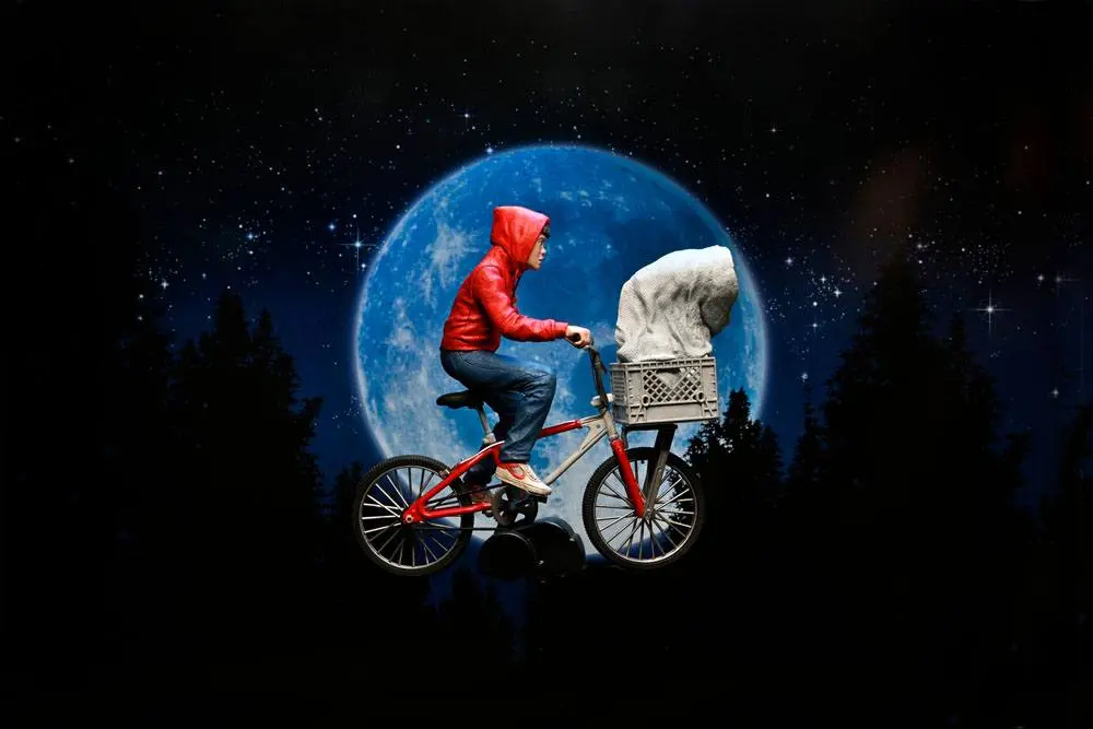 E.T. the Extra-Terrestrial Action Figure Elliott & E.T. on Bicycle 13 cm termékfotó