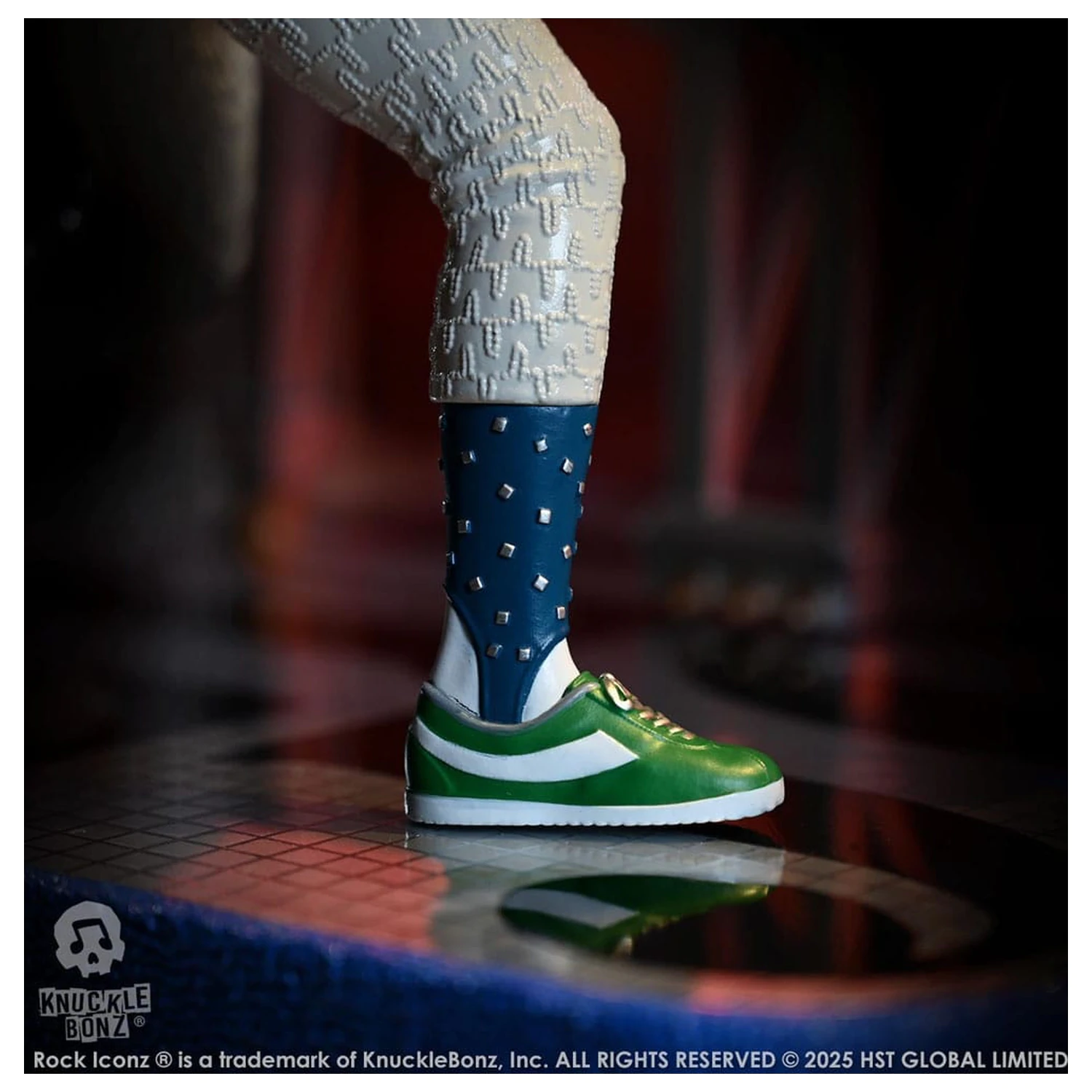 Elton John Iconz Statue 19 cm product photo