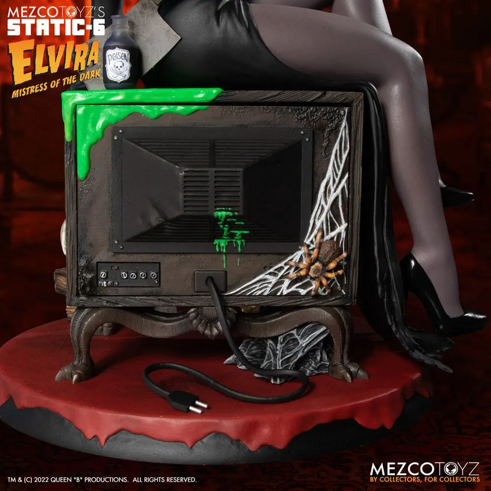Elvira Mistress of the Dark Static-6 PVC Statue 1/6 Elvira 42 cm termékfotó