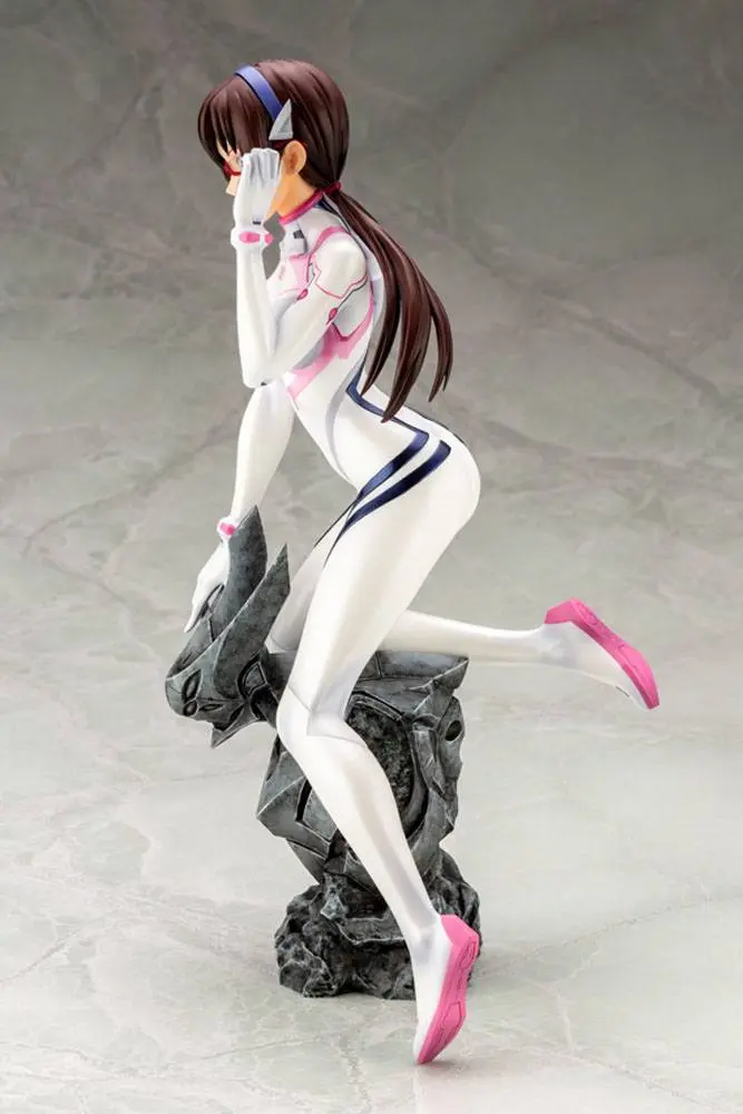 Evangelion 4 PVC Statue 1/6 Mari Makinami Illustrious White Plugsuit Ver. 24 cm product photo