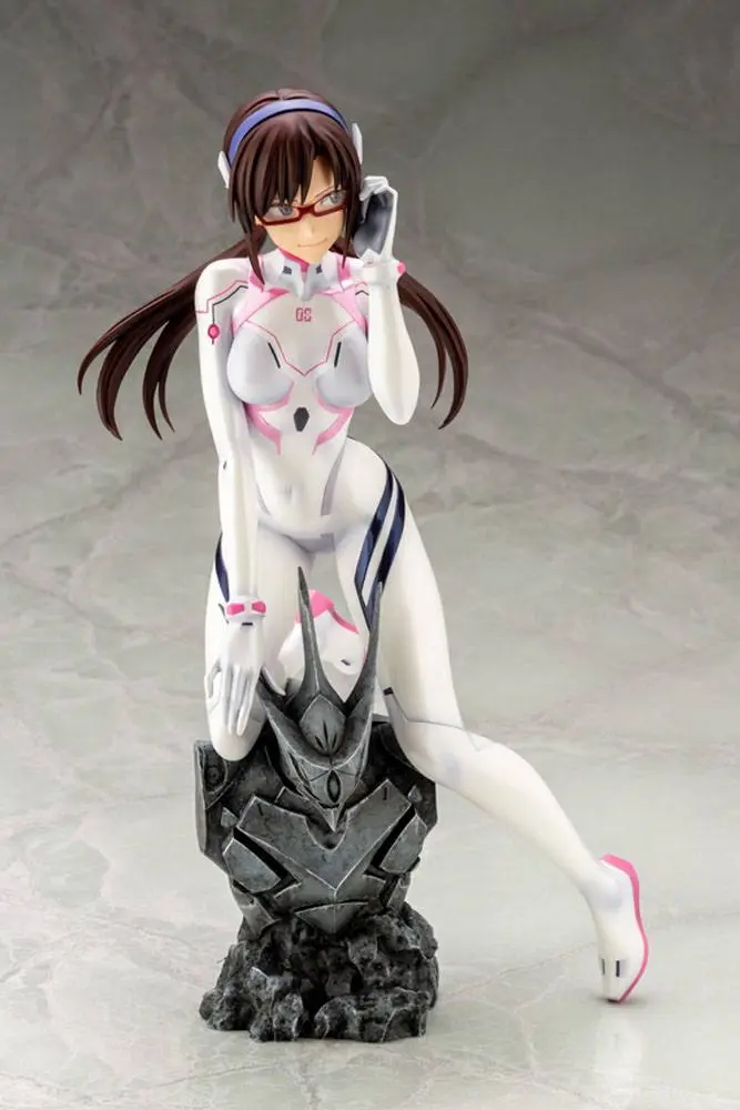 Evangelion 4 PVC Statue 1/6 Mari Makinami Illustrious White Plugsuit Ver. 24 cm product photo