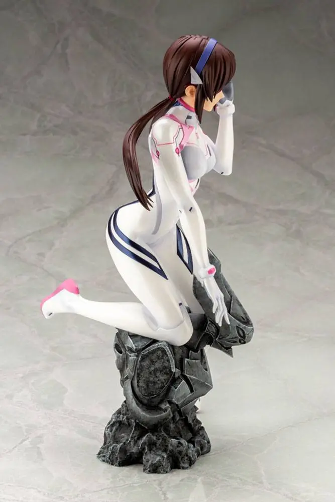Evangelion 4 PVC Statue 1/6 Mari Makinami Illustrious White Plugsuit Ver. 24 cm product photo