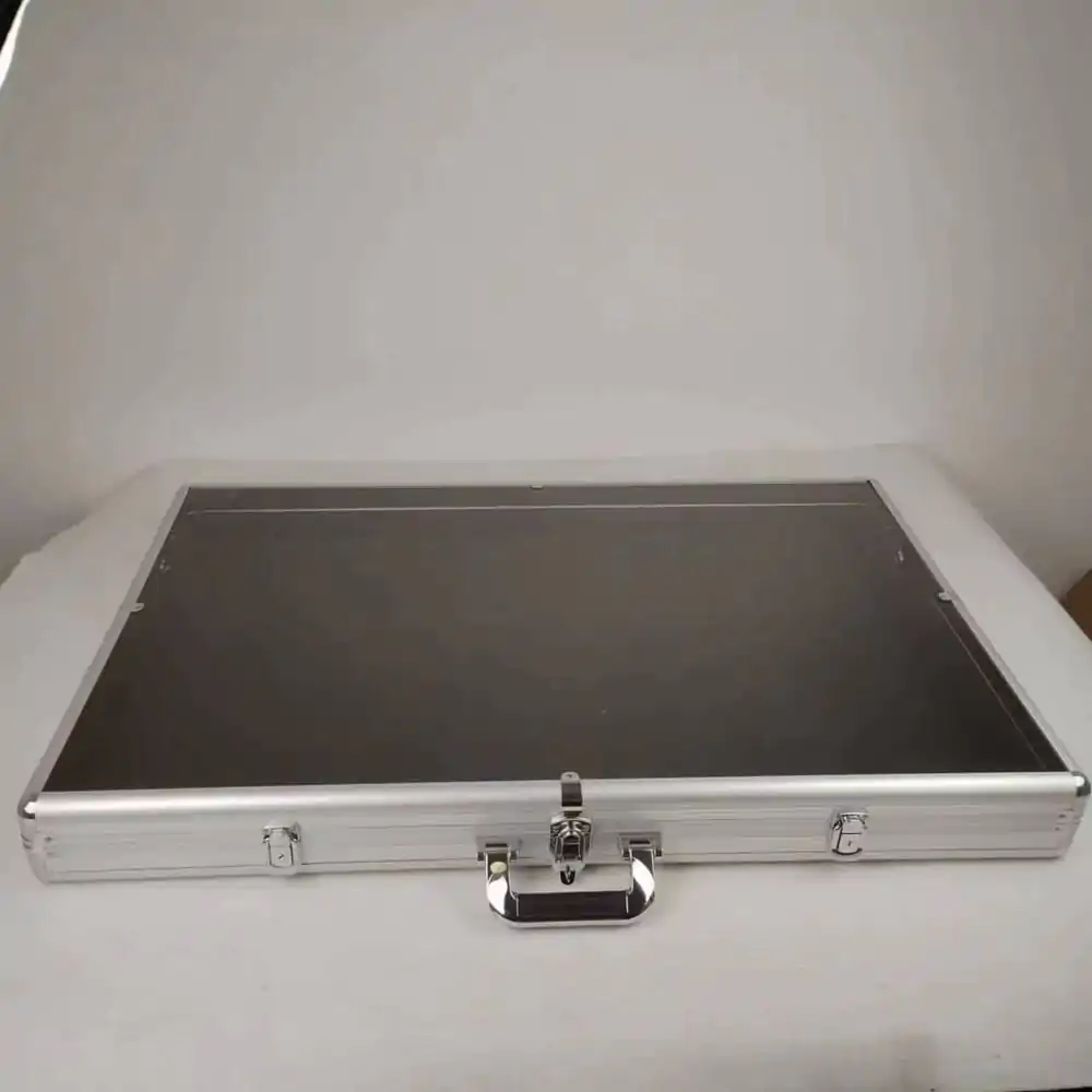 Evoretro Trading Card Display Suitcase product photo