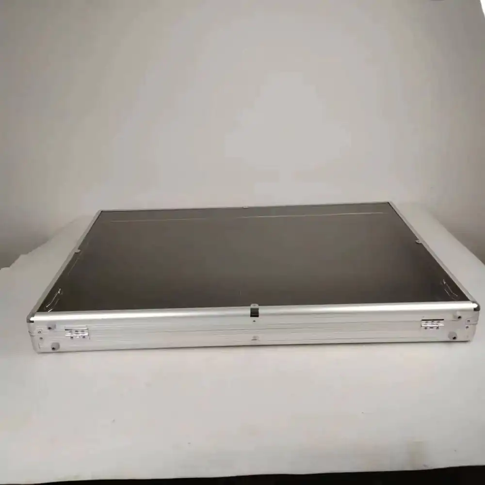 Evoretro Trading Card Display Suitcase product photo