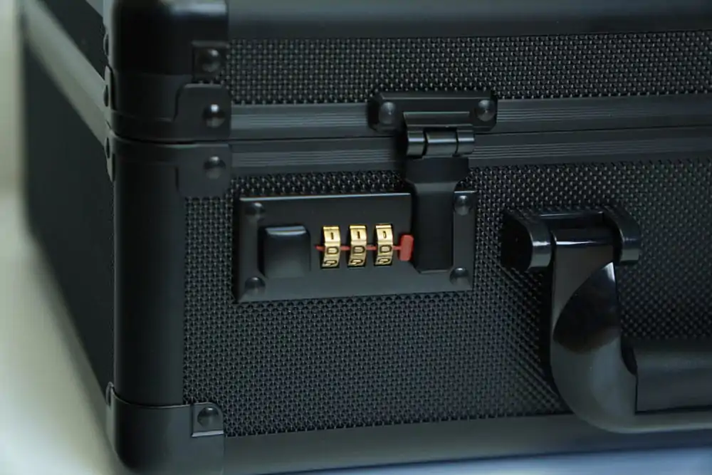Evoretro Trading Card Suitcase Black product photo