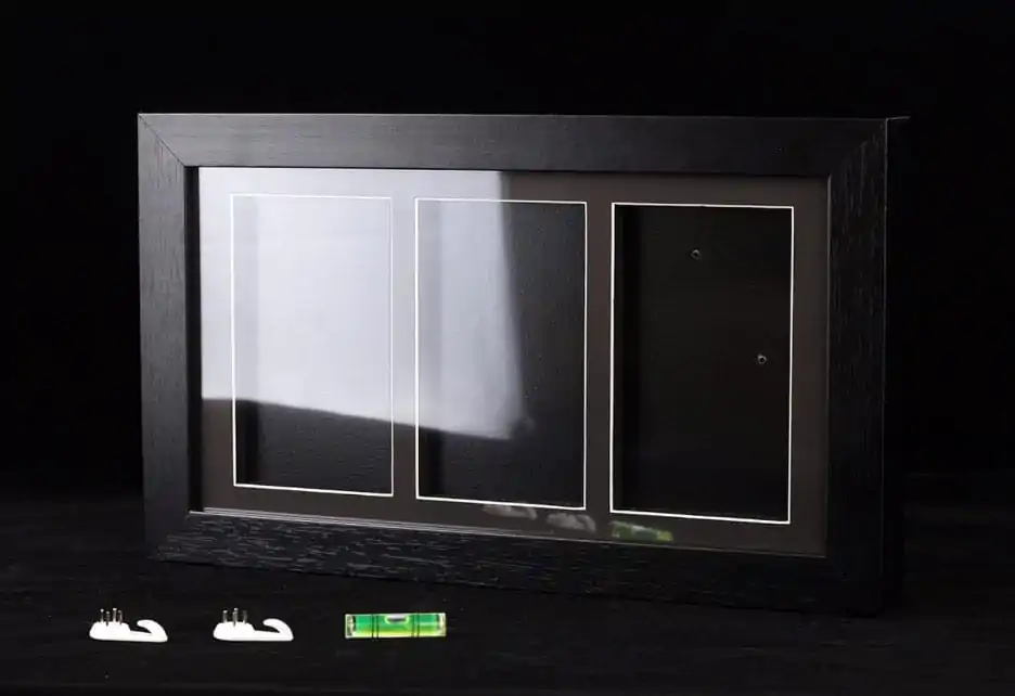 Evoretro Graded Card Display Frame for 3 PSA Graded Cards product photo