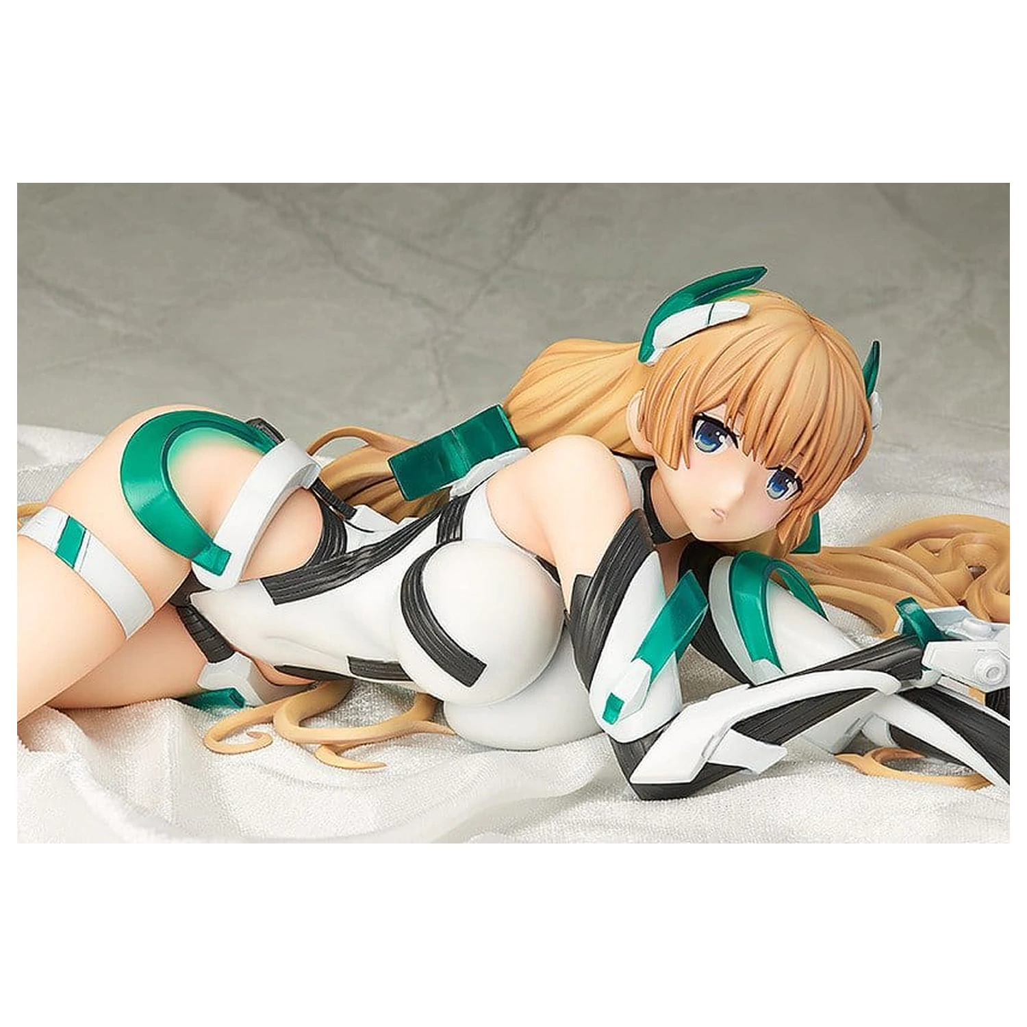 Expelled from Paradise PVC Statue 1/4 Angela Balzac 48 cm product photo