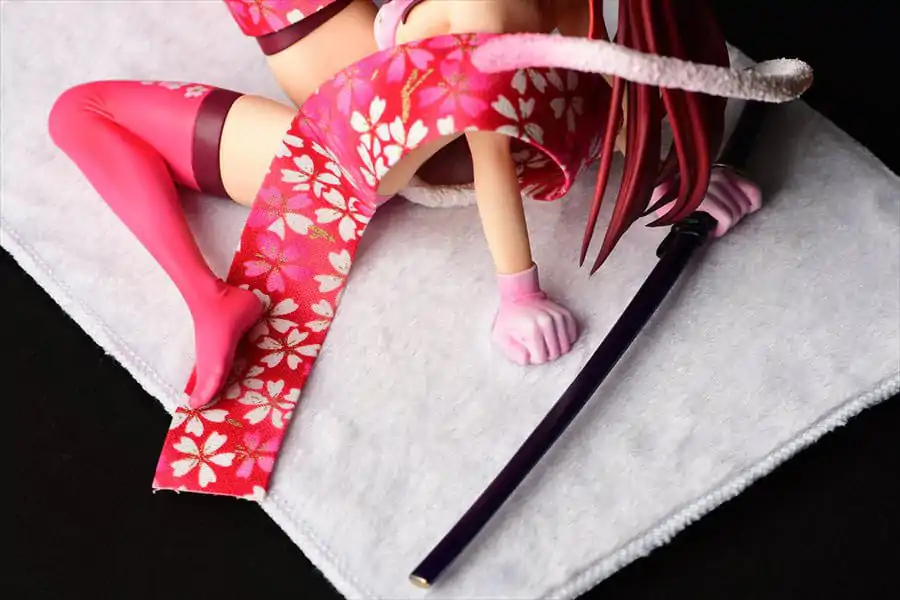 Fairy Tail Statue 1/6 Erza Scarlet - Cherry Blossom CAT Gravure_Style 13 cm termékfotó