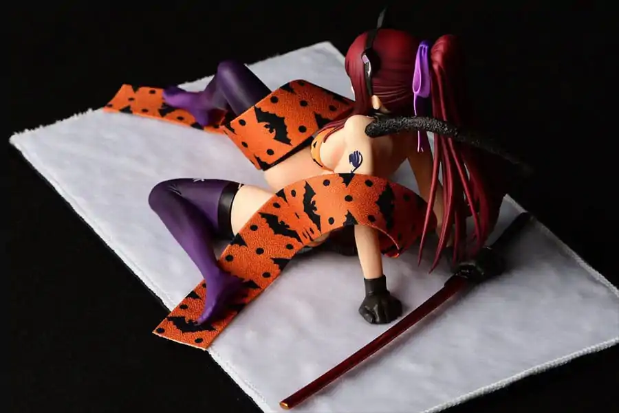 Fairy Tail Statue 1/6 Erza Scarlet - Halloween CAT Gravure_Style 13 cm product photo