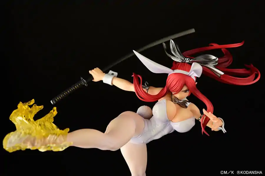 Fairy Tail Statue 1/6 Erza Scarlet High Kick White Bunny Ver. 37 cm termékfotó