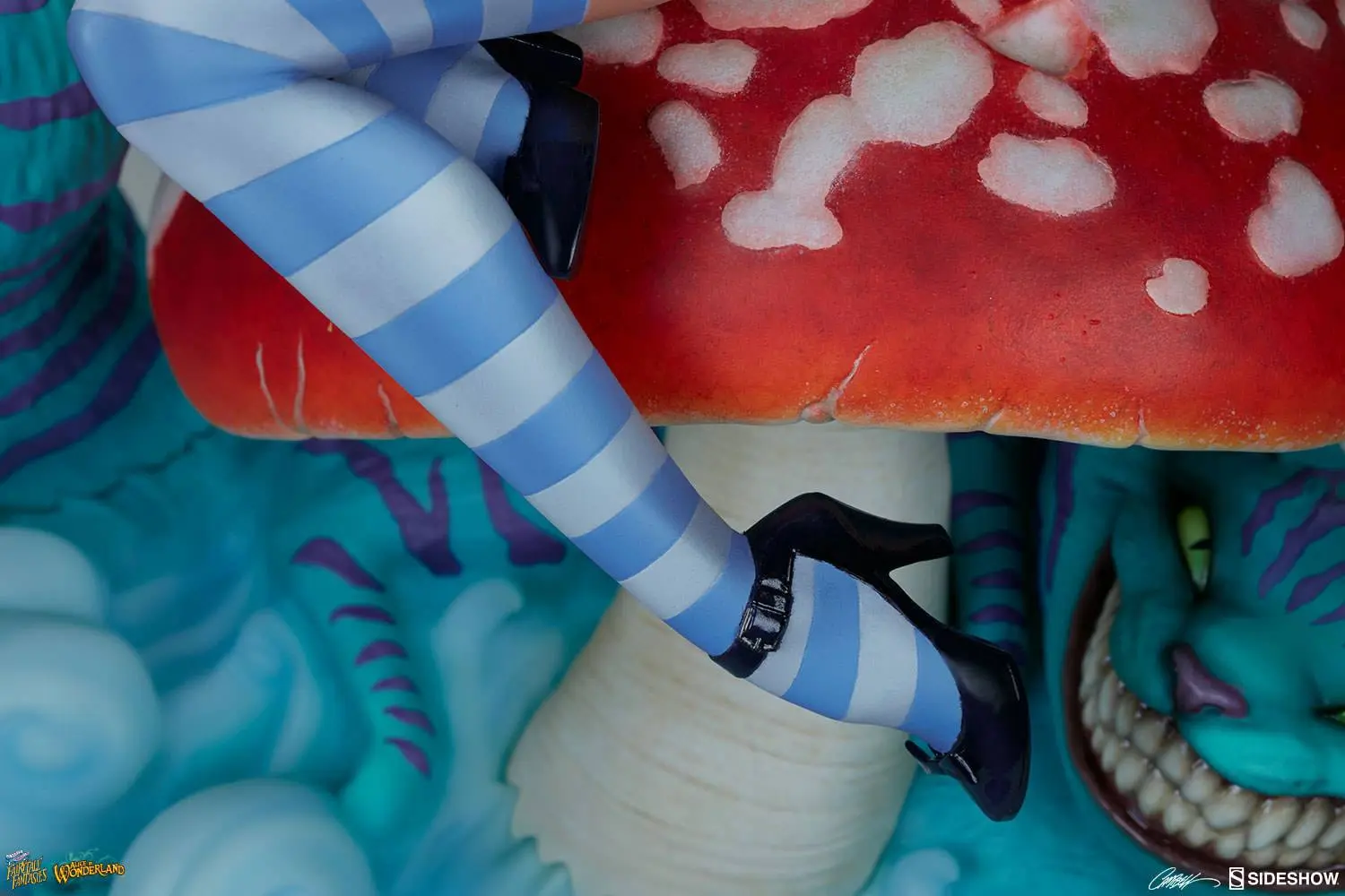 Fairytale Fantasies Collection Statue Alice in Wonderland 34 cm product photo