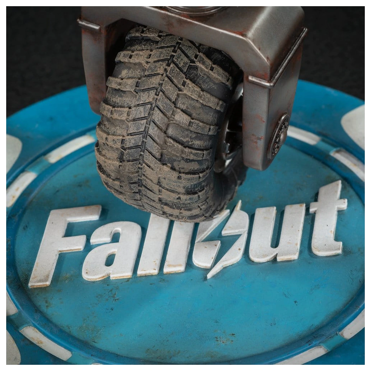 Fallout (Amazon) PVC Figure Victor the Securitron 25 cm product photo