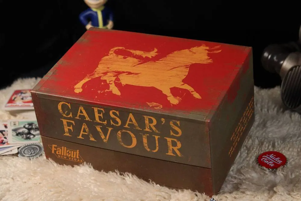 Fallout: New Vegas Replicas Ceasers Legion Premium Box product photo