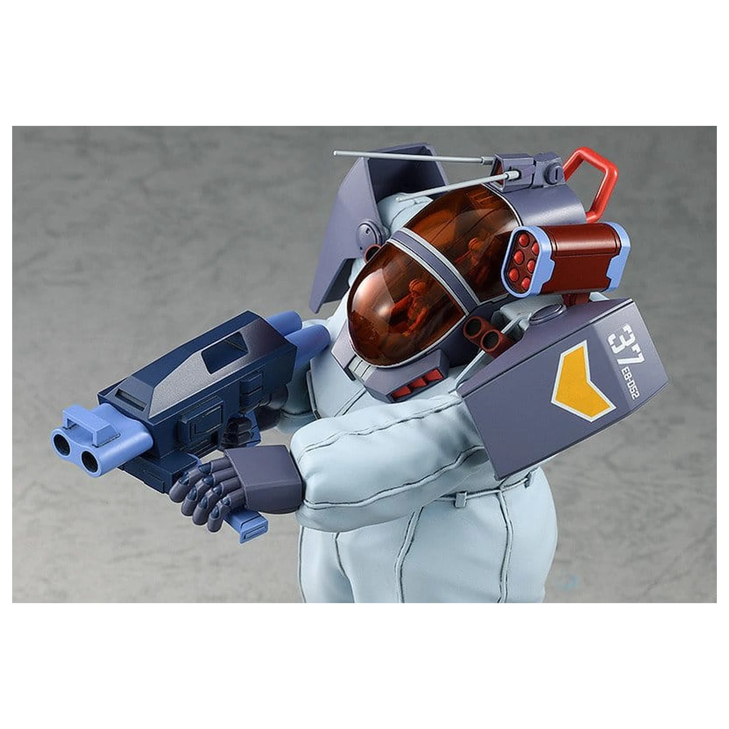 Fang of the Sun Dougram Combat Armors MAX 24 Plastic Model Kit 1/72 Soltic HT128 Big Foot Snow Camouflage with Cold Shield 17 cm product photo