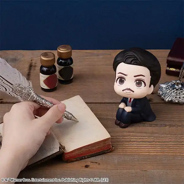 Fantastic Beasts Look Up PVC Statue Jacob Kowalski 11 cm product photo