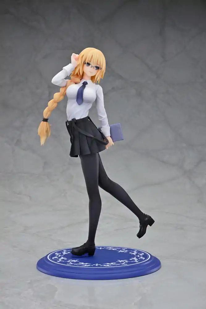 Fate/Apocrypha PVC Statue 1/7 Ruler (Jeanne d&#039;Arc) Original Glasses Model Ver. 23 cm product photo