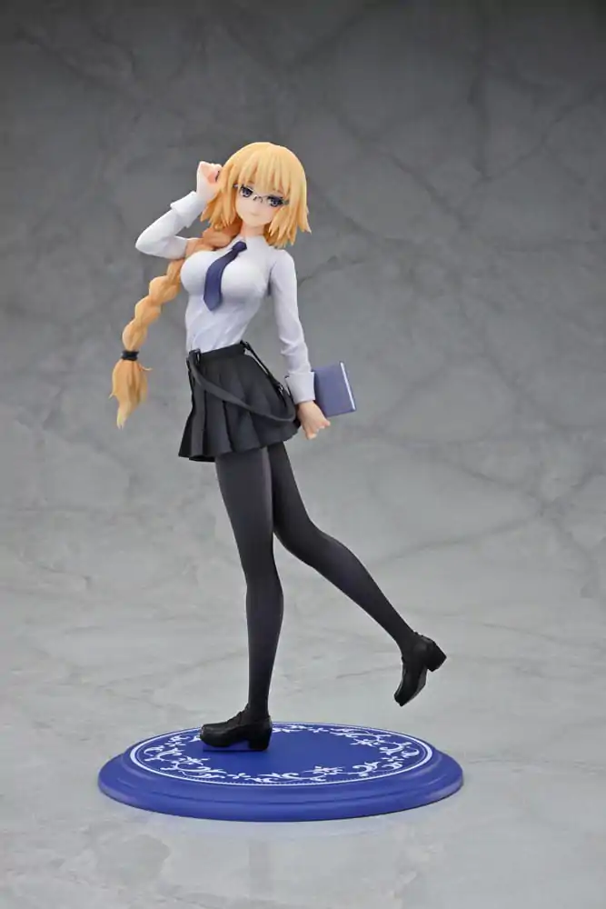 Fate/Apocrypha PVC Statue 1/7 Ruler (Jeanne d&#039;Arc) Original Glasses Model Ver. 23 cm product photo