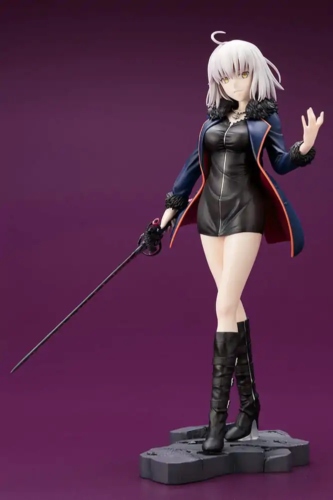 Fate/Grand Order PVC Statue 1/7 Avenger/Jeanne d'Arc (Alter) Casual Ver. 25 cm product photo