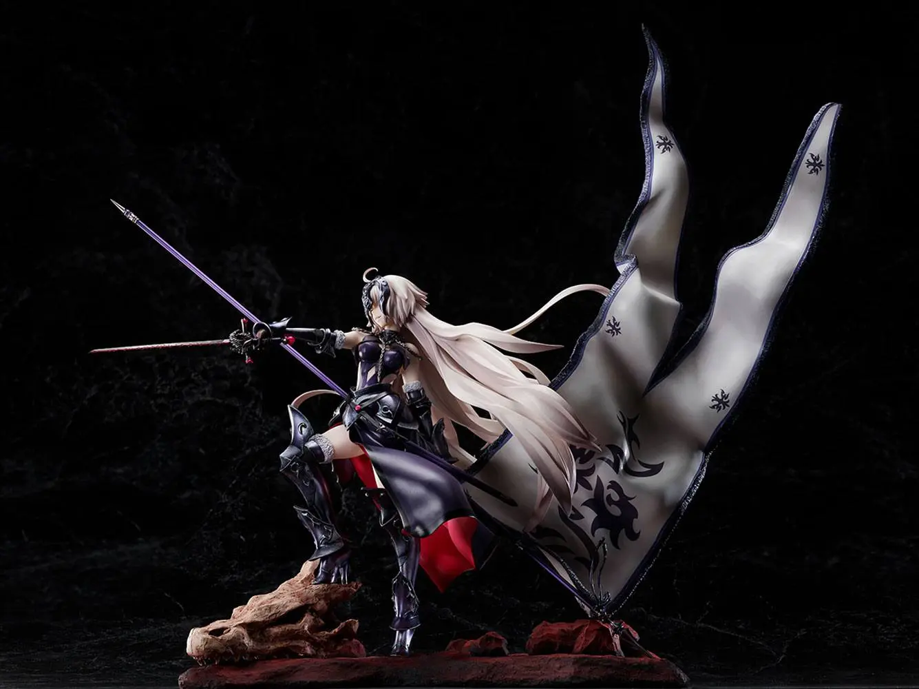 Fate/Grand Order PVC Statue 1/7 Avenger / Jeanne d'Arc (Alter) 46 cm product photo