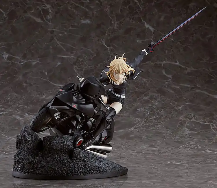 Fate/Grand Order PVC Statue 1/8 Saber/Altria Pendragon (Alter) & Cuirassier Noir 27 cm (re-run) termékfotó