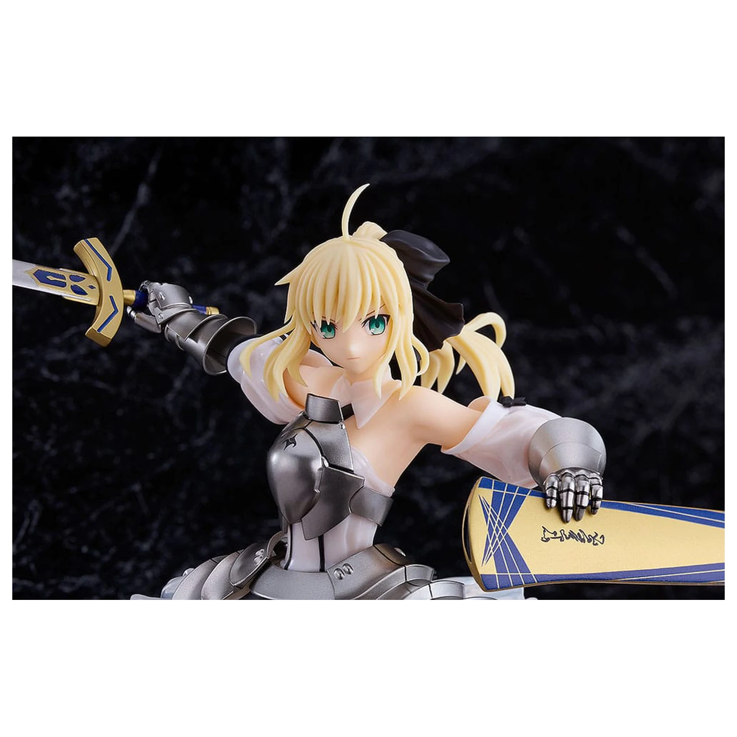 Fate/Stay Night Plamatea Plastic Model Kit Reincarnation Saber Lily Distant Avalon 20 cm        product photo