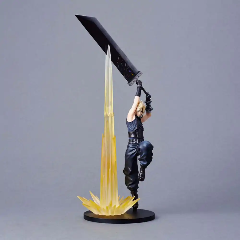 Final Fantasy VII Rebirth PVC Figure Cloud Strife 30 cm product photo