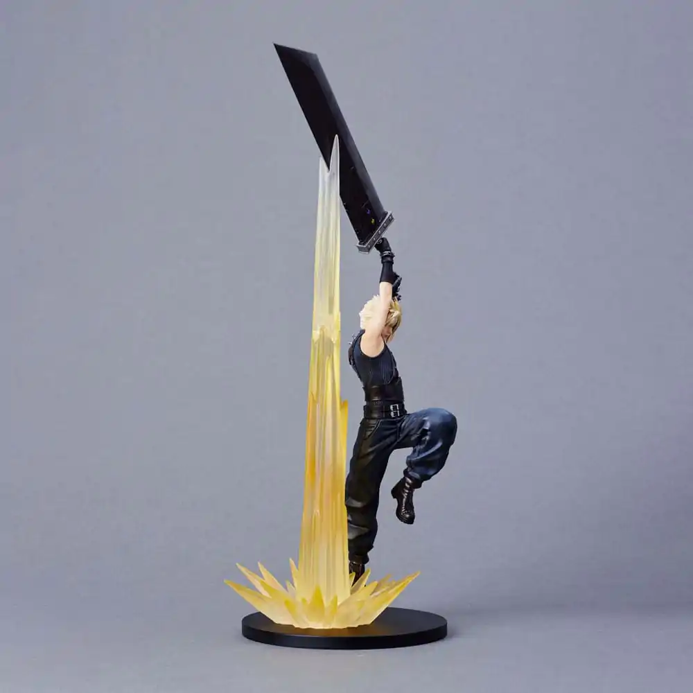 Final Fantasy VII Rebirth PVC Figure Cloud Strife 30 cm product photo