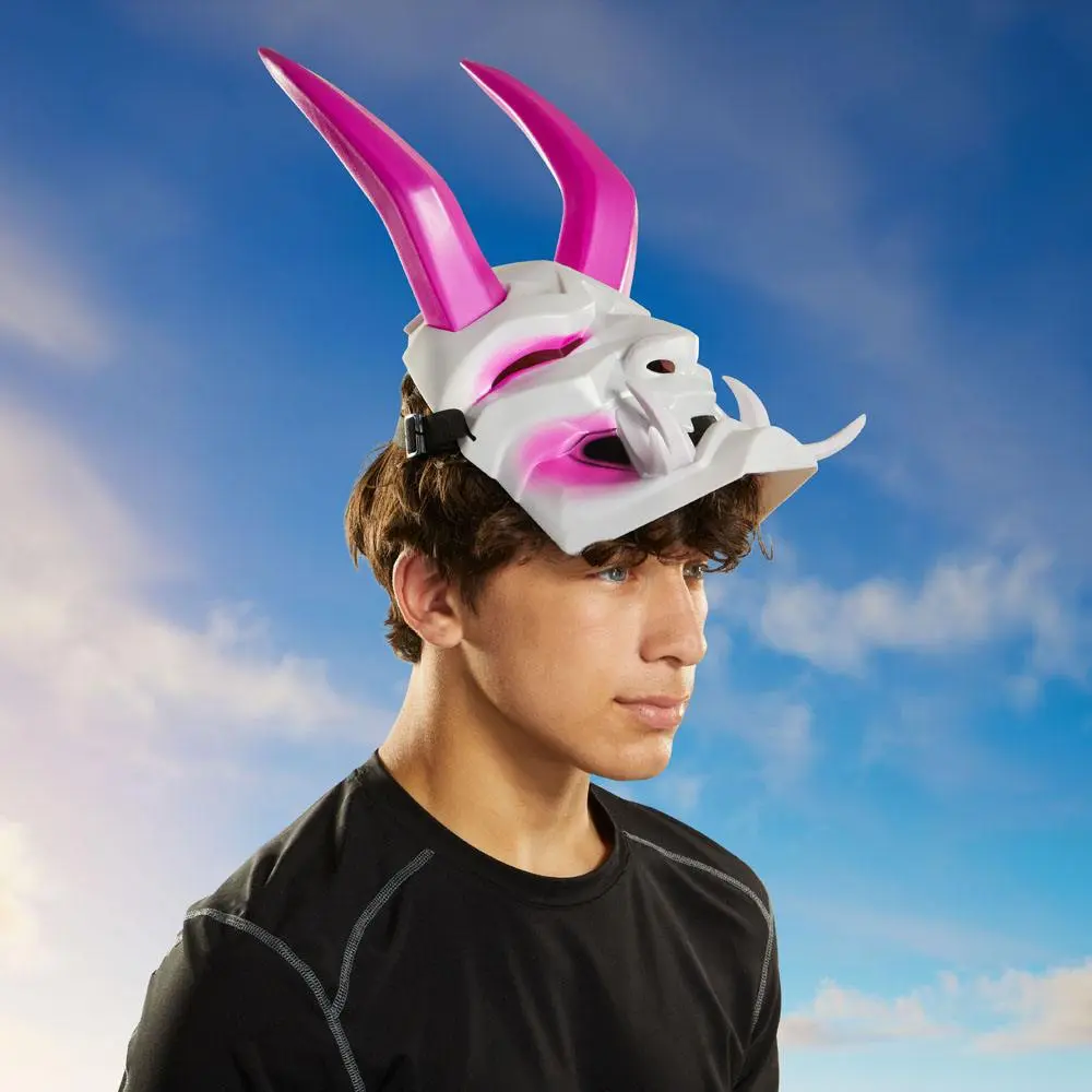 Fortnite Victory Royale Series Mask Fade product photo