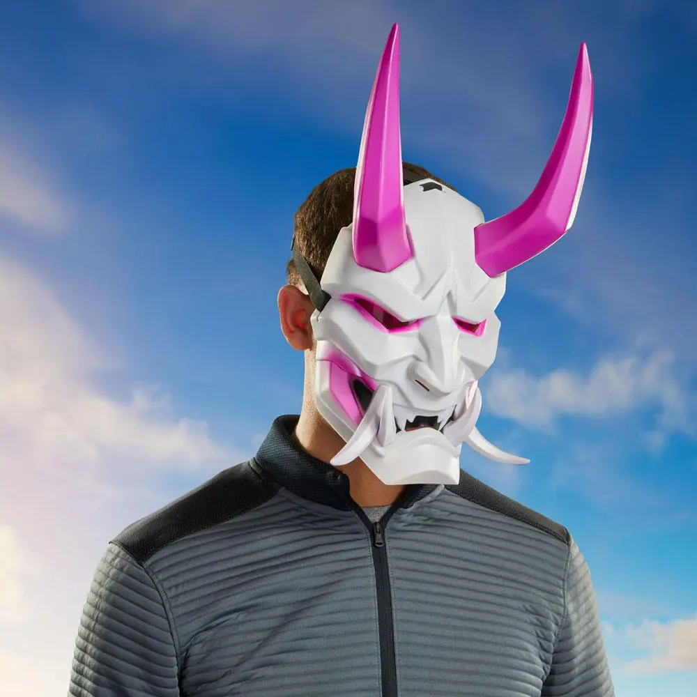 Fortnite Victory Royale Series Mask Fade product photo
