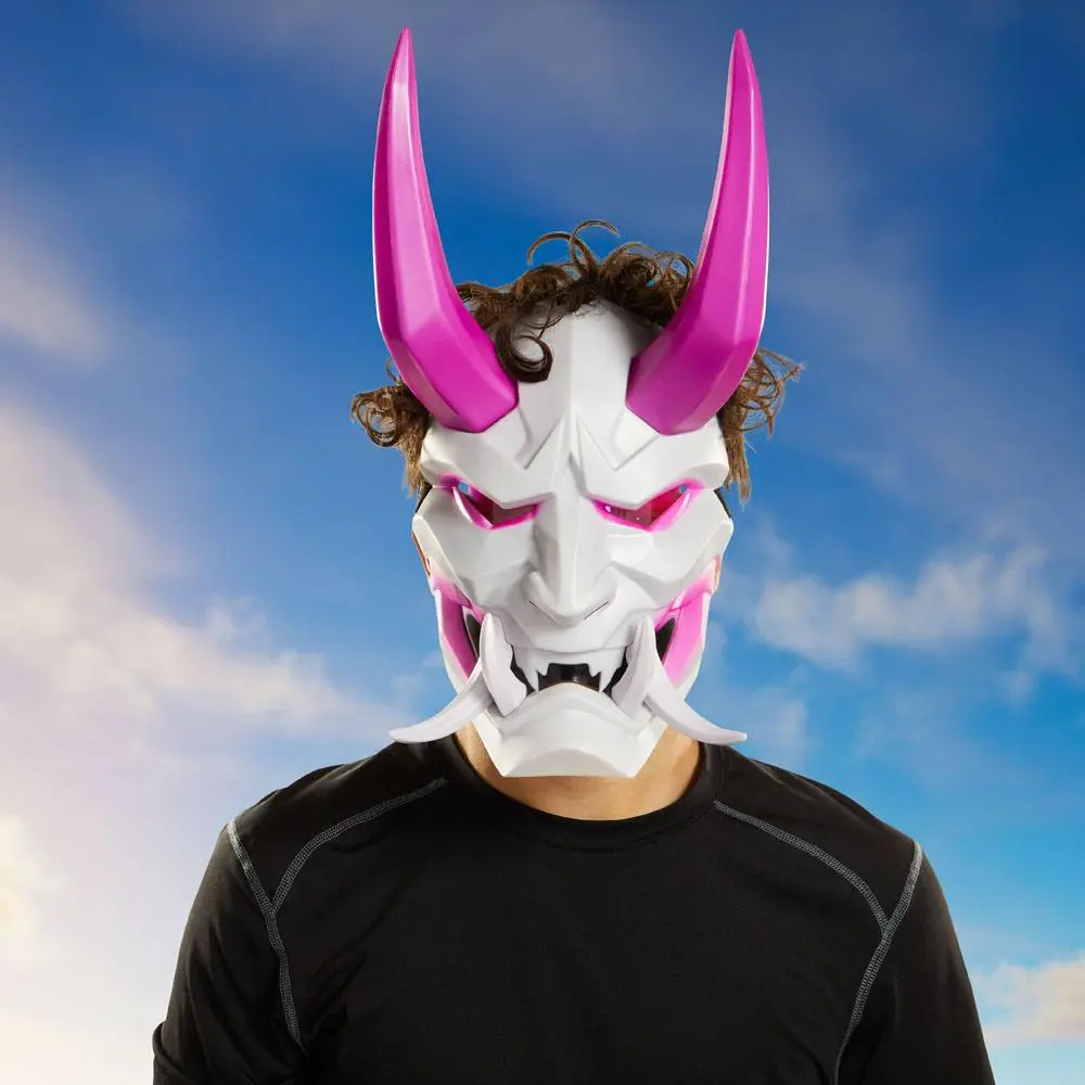 Fortnite Victory Royale Series Mask Fade product photo