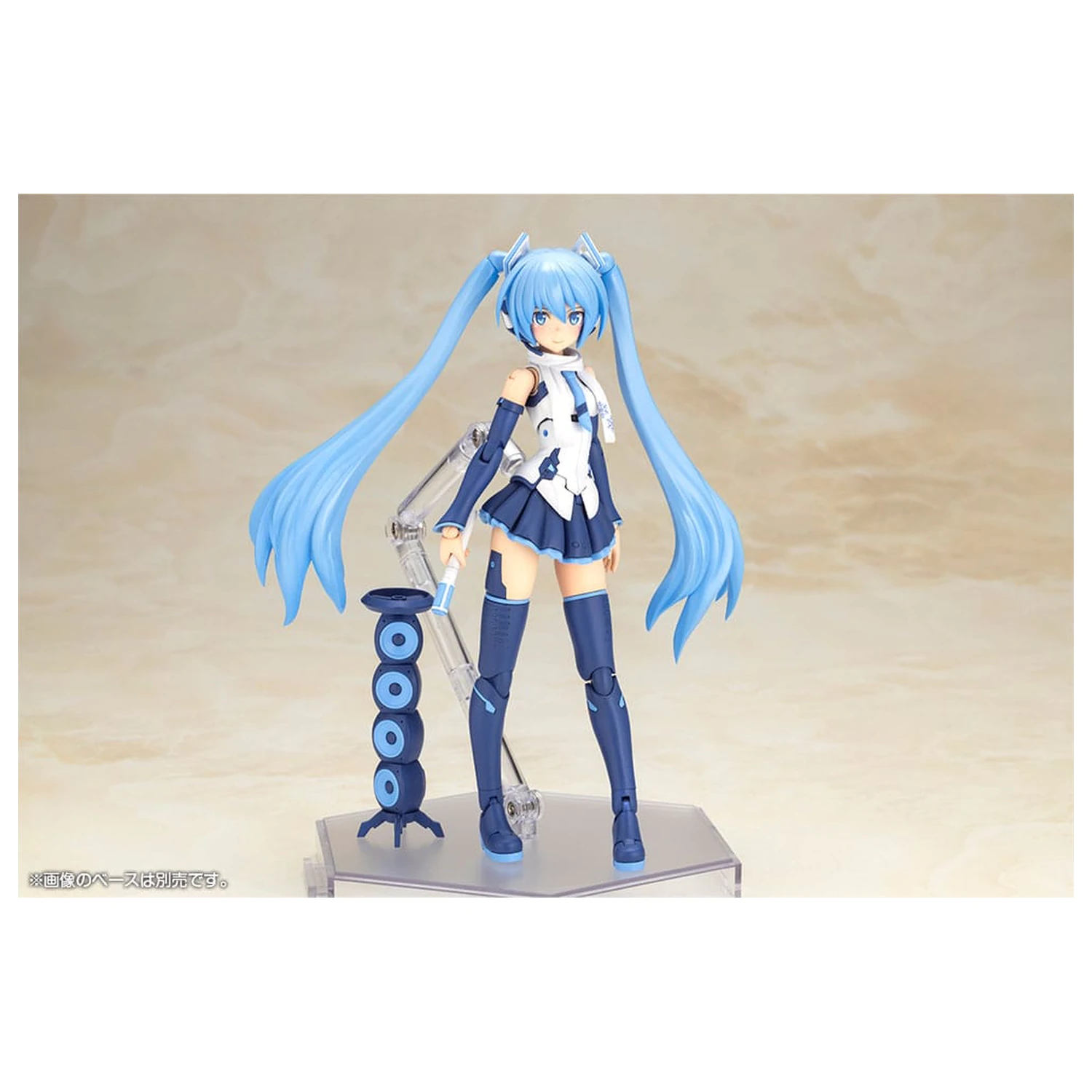Frame Arms Girl x Hatsune Miku Plastic Model Kit Frame Music Girl Snow Miku Another Color Ver. 15 cm  product photo