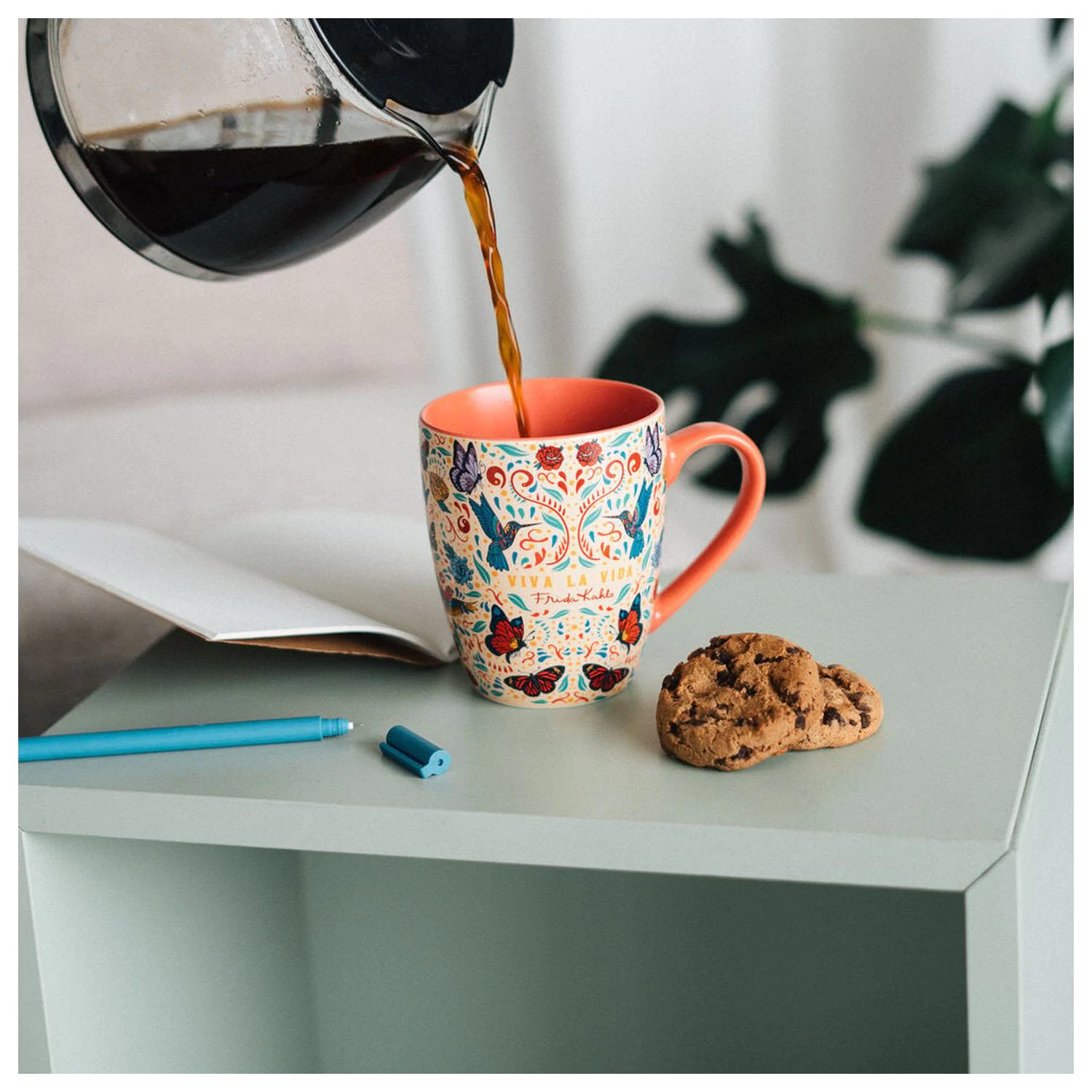 Frida Kahlo 350ml mug product photo