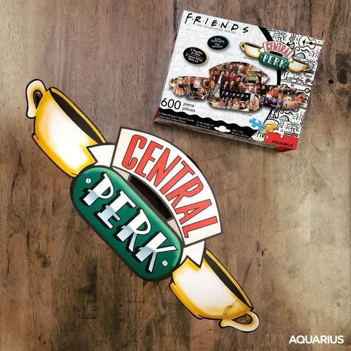 Friends Shaped Jigsaw Puzzle Central Perk (600 pieces) product photo